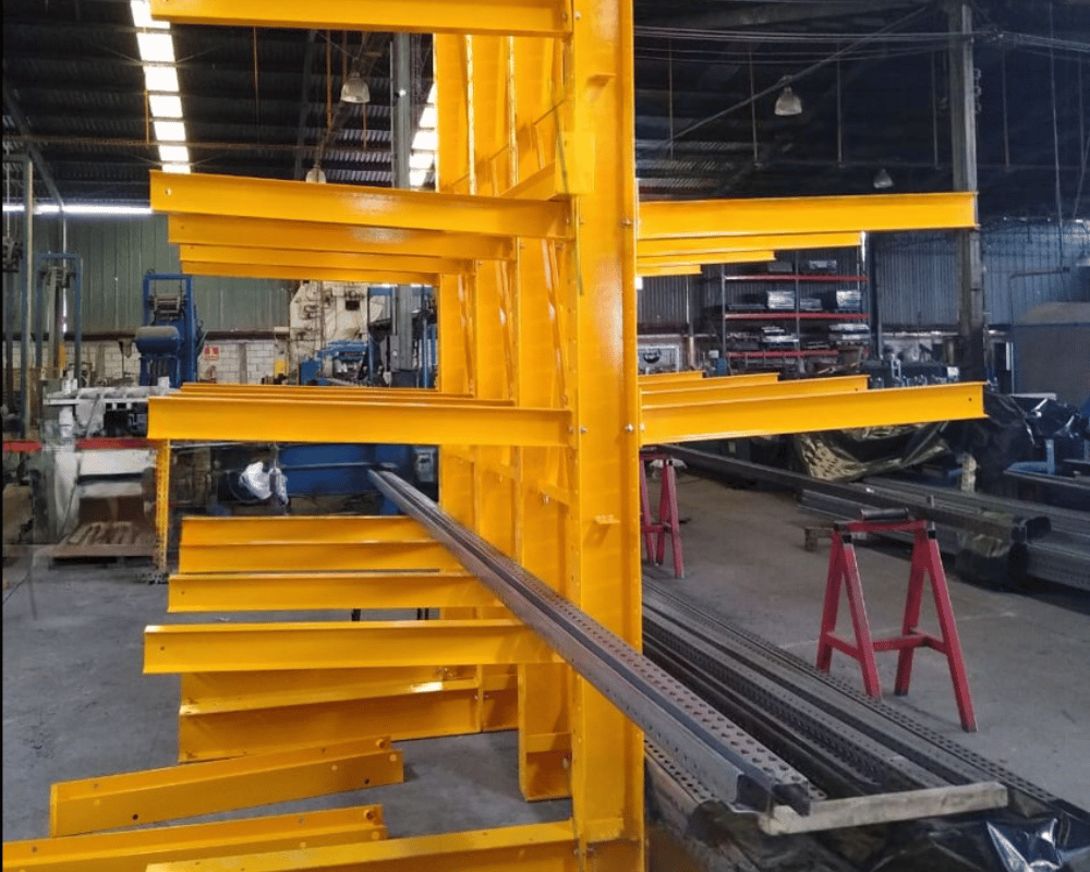 Cantilver Rack in Action